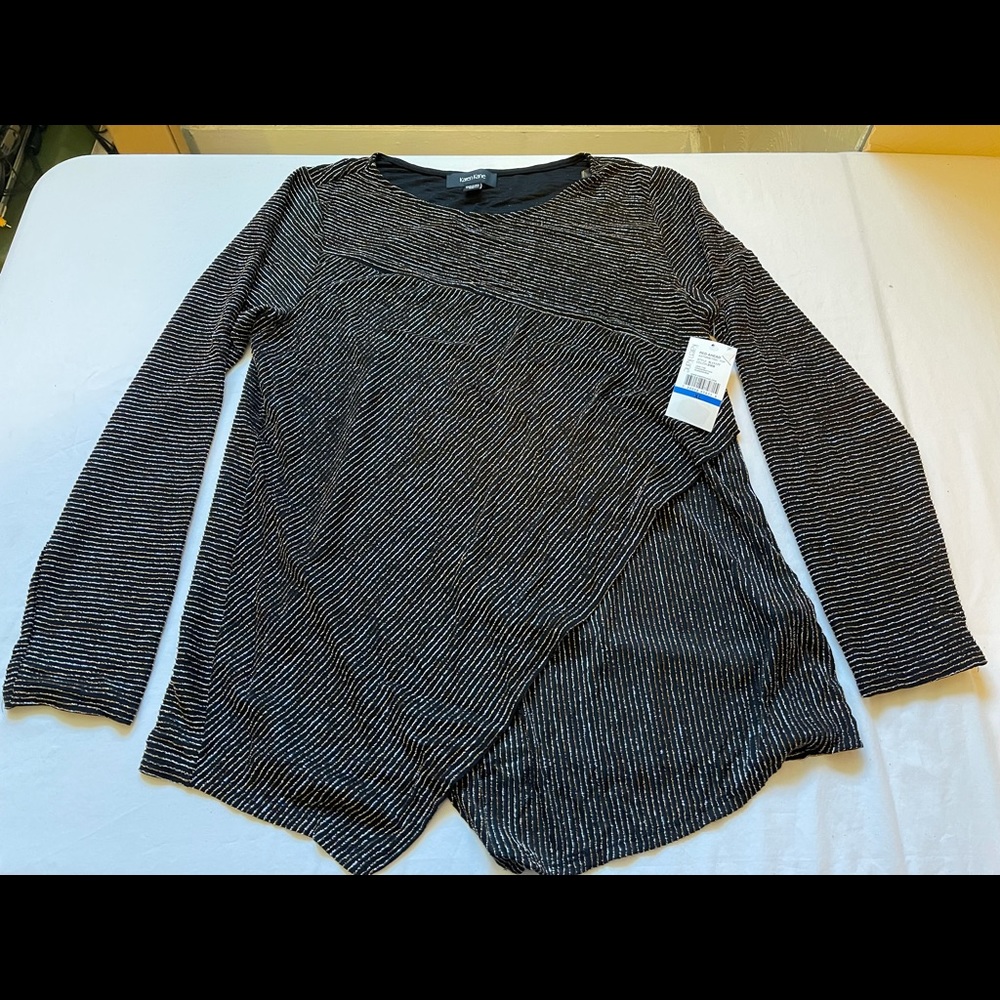 Karen Kane metallic strip long sleeve top. Size XL